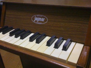 jaymar toy Piano2